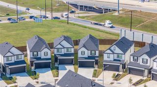 2624 Weston Breeze Way, Houston, TX 77051