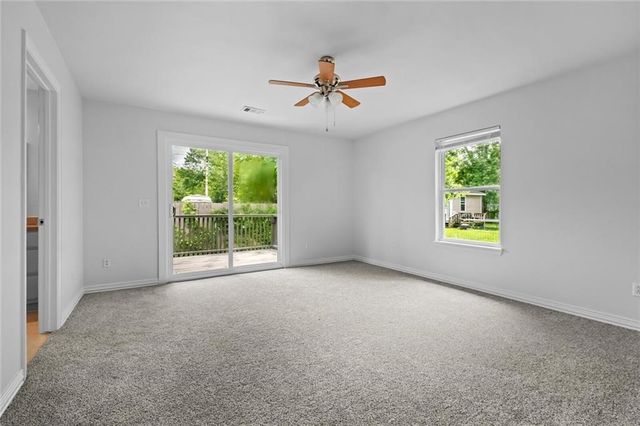 1409 N Arkansas Street, Rogers, AR 72756