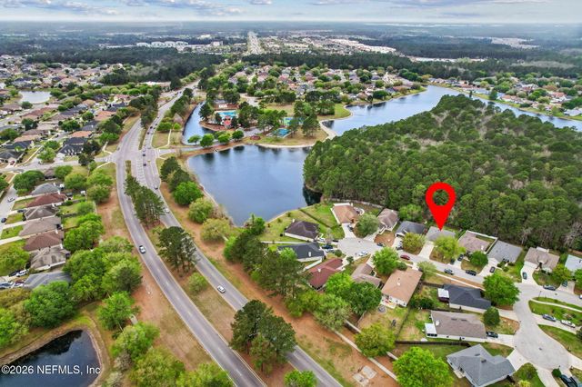 9237 FALLSMILL Drive, Jacksonville, FL 32244