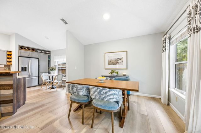 9237 FALLSMILL Drive, Jacksonville, FL 32244