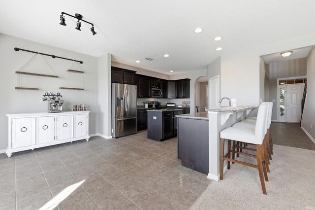 5391 W Stonewood Drive, Bloomington, IN 47403