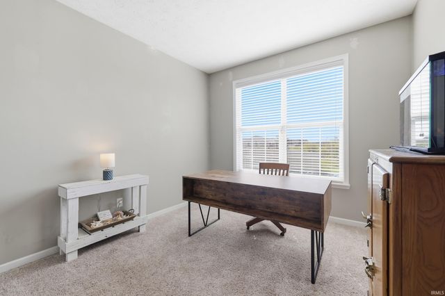 5391 W Stonewood Drive, Bloomington, IN 47403