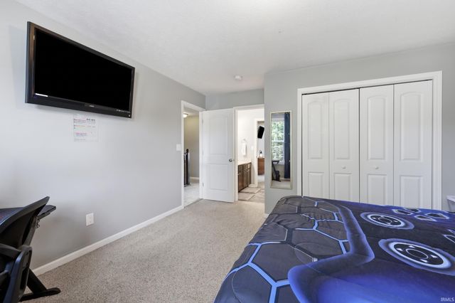 5391 W Stonewood Drive, Bloomington, IN 47403