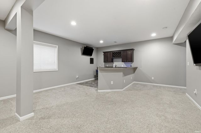 5391 W Stonewood Drive, Bloomington, IN 47403