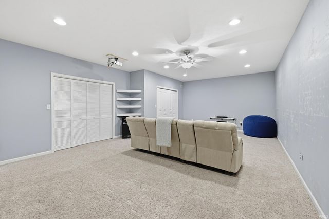 5391 W Stonewood Drive, Bloomington, IN 47403