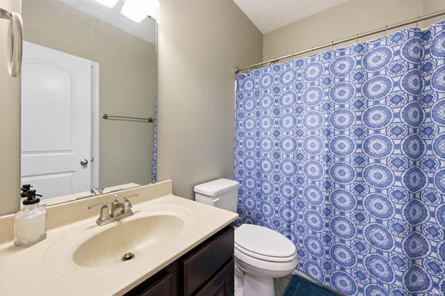 5391 W Stonewood Drive, Bloomington, IN 47403