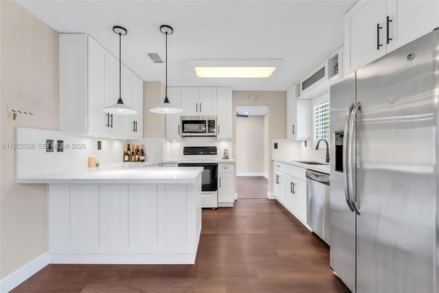 9567 SW 59th Ter, Miami, FL 33173