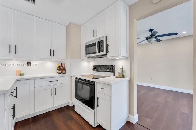 9567 SW 59th Ter, Miami, FL 33173