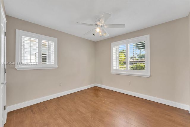 9567 SW 59th Ter, Miami, FL 33173