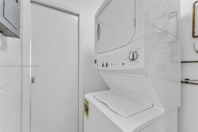 9567 SW 59th Ter, Miami, FL 33173