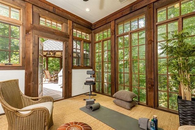 4421 Paradise Circle, Vinings, GA 30339