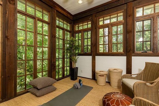 4421 Paradise Circle, Vinings, GA 30339