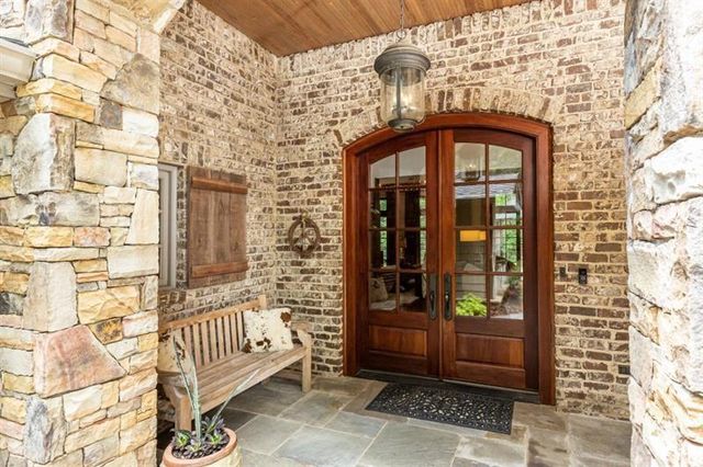 4421 Paradise Circle, Vinings, GA 30339
