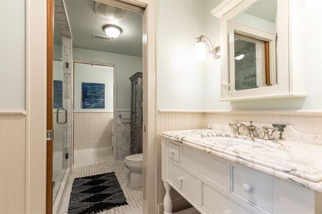 4421 Paradise Circle, Vinings, GA 30339