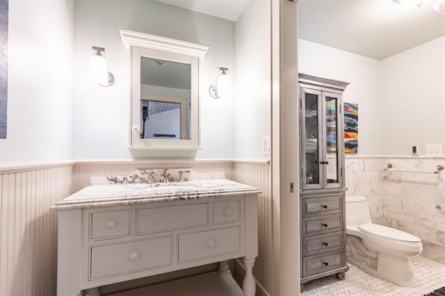 4421 Paradise Circle, Vinings, GA 30339