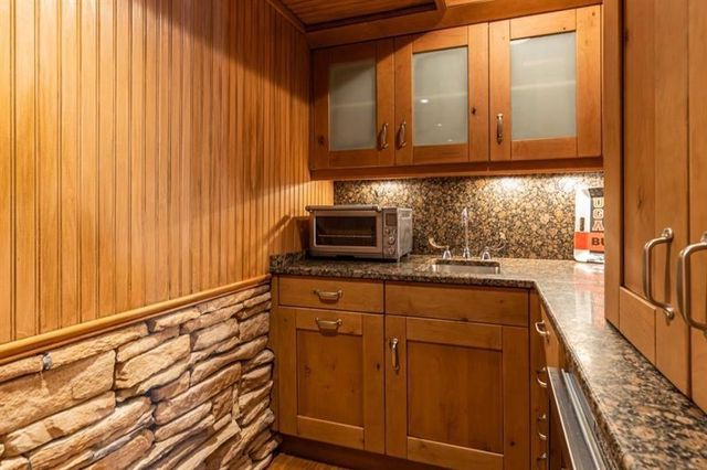4421 Paradise Circle, Vinings, GA 30339