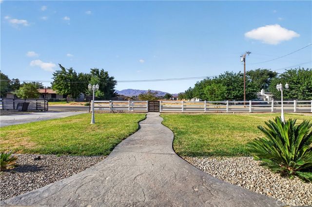 10031 E Avenue R10, Littlerock, CA 93543