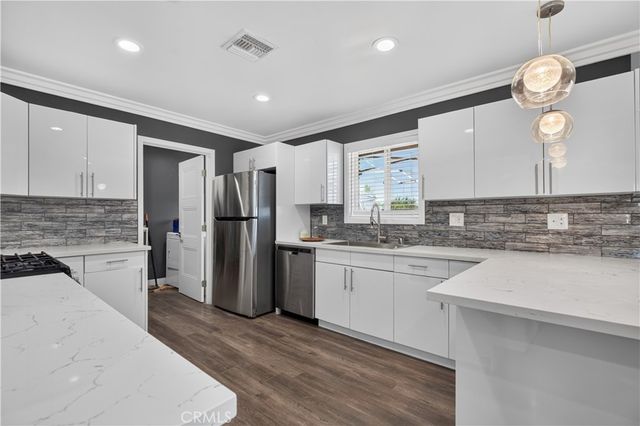 10031 E Avenue R10, Littlerock, CA 93543