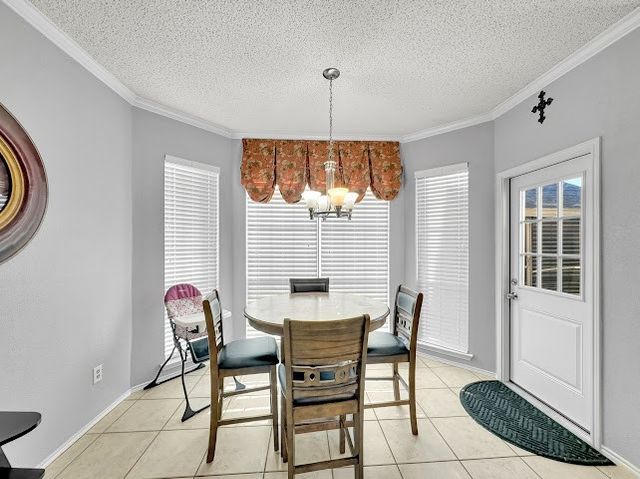 220 Boulder Creek Drive, Desoto, TX 75115