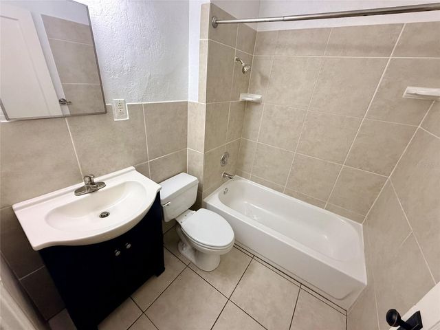 1135 HIGHLAND STREET N 7, St Petersburg, FL 33701