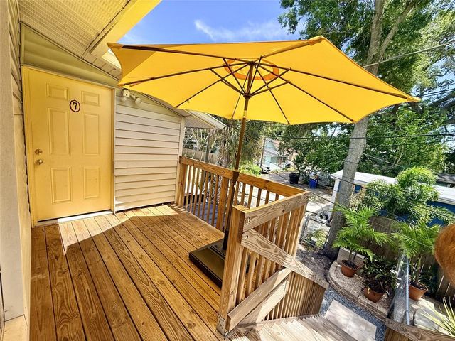 1135 HIGHLAND STREET N 7, St Petersburg, FL 33701