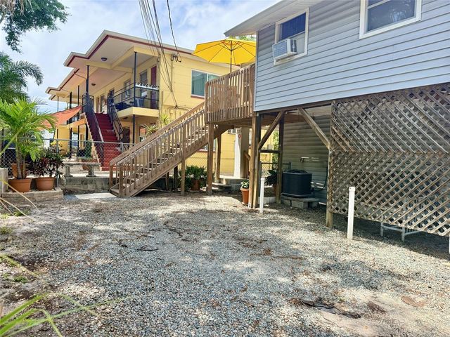 1135 HIGHLAND STREET N 7, St Petersburg, FL 33701