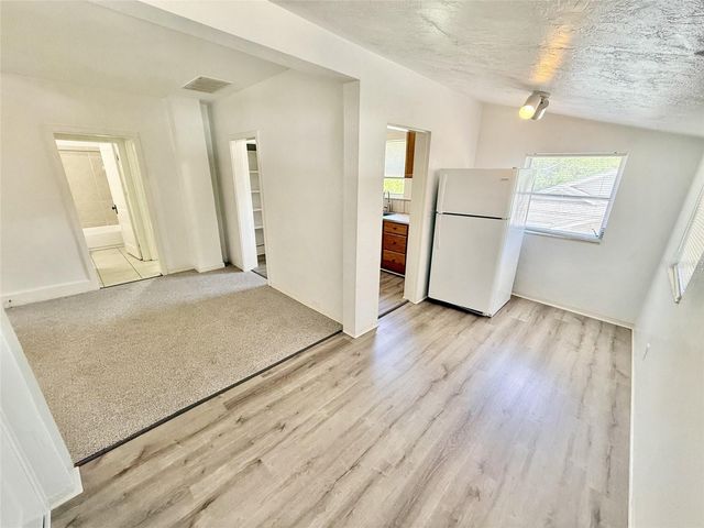 1135 HIGHLAND STREET N 7, St Petersburg, FL 33701