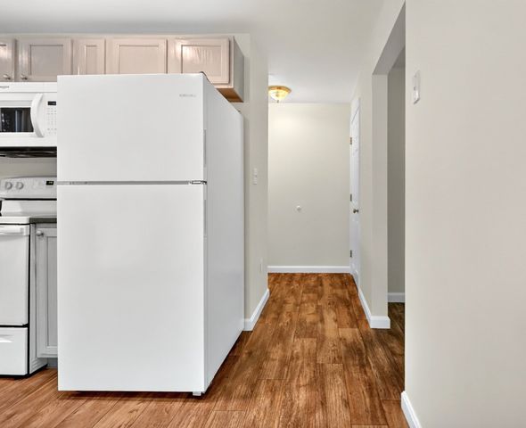 85 Steeple Chase Cir 3, Attleboro, MA 02703