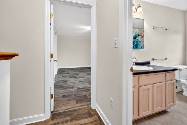 85 Steeple Chase Cir 3, Attleboro, MA 02703