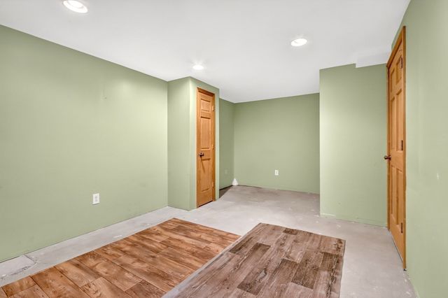 85 Steeple Chase Cir 3, Attleboro, MA 02703