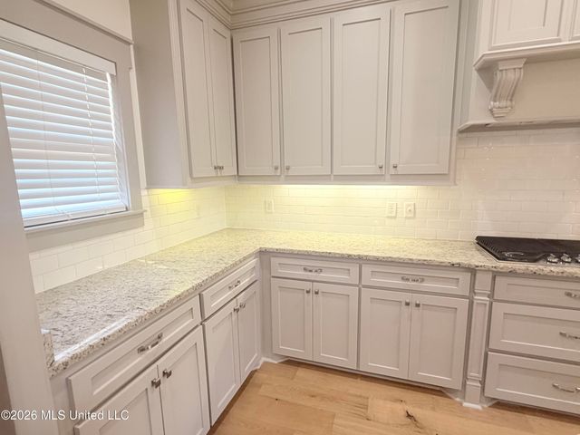 337 Bullock Circle, Richland, MS 39218