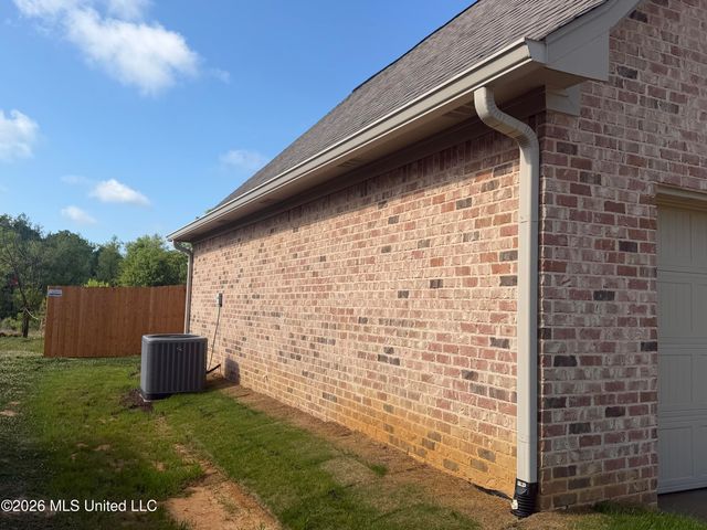 337 Bullock Circle, Richland, MS 39218