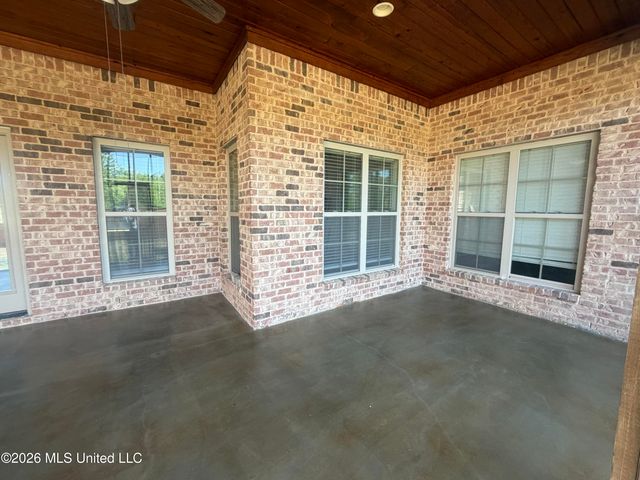 337 Bullock Circle, Richland, MS 39218