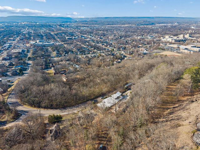 2904 Birds Mill Road, Chattanooga, TN 37404