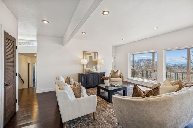 2904 Birds Mill Road, Chattanooga, TN 37404