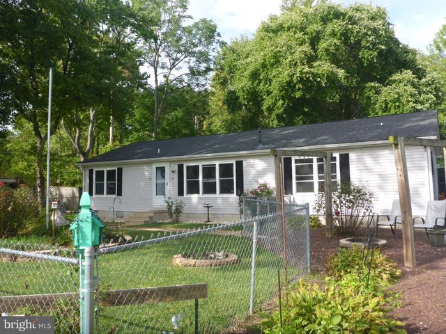 106 EDGEWATER AVE, North East, MD 21901