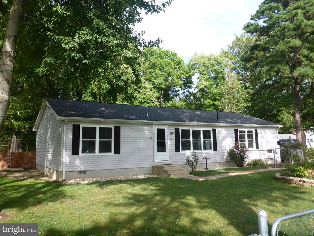 106 EDGEWATER AVE, North East, MD 21901