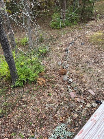 9740 Ridgecrest Drive, Hillsboro, MO 63050