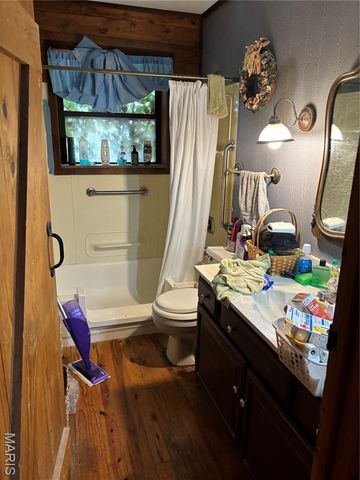 9740 Ridgecrest Drive, Hillsboro, MO 63050