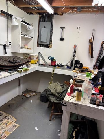 9740 Ridgecrest Drive, Hillsboro, MO 63050