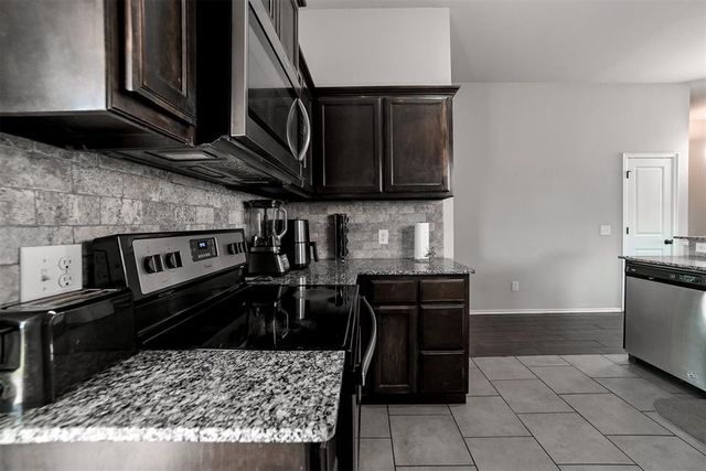 19825 Brunswick Court, Edmond, OK 73012