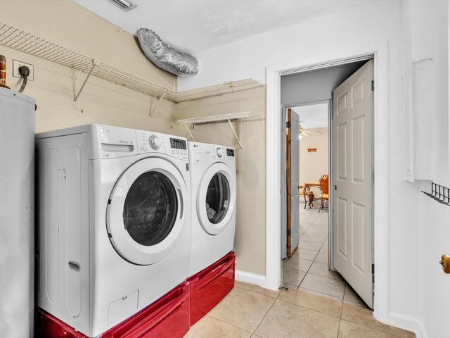 5209 Coconut Boulevard, The Acreage, FL 33411