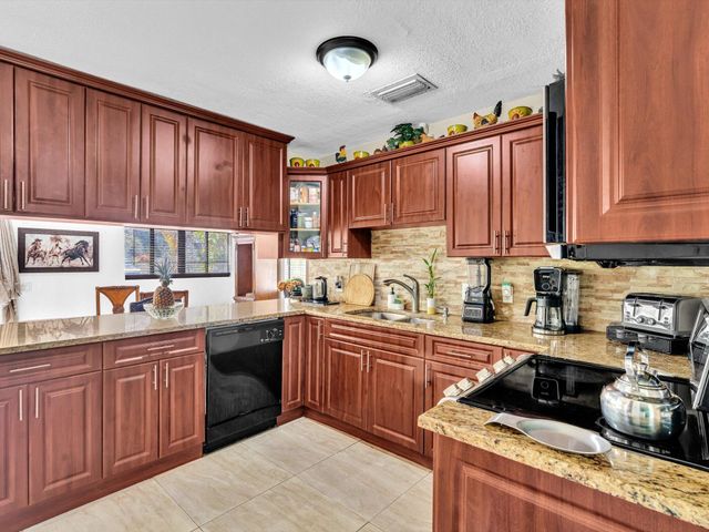 5209 Coconut Boulevard, The Acreage, FL 33411