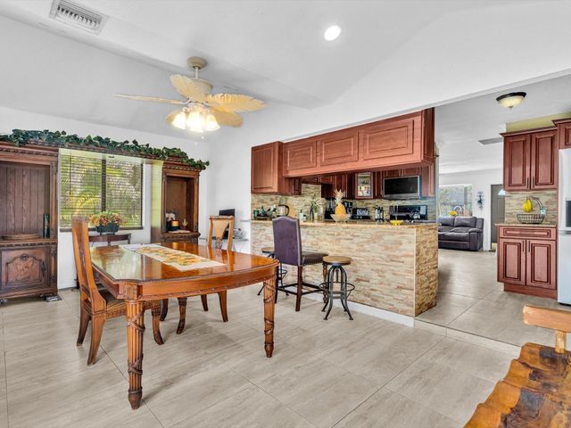 5209 Coconut Boulevard, The Acreage, FL 33411