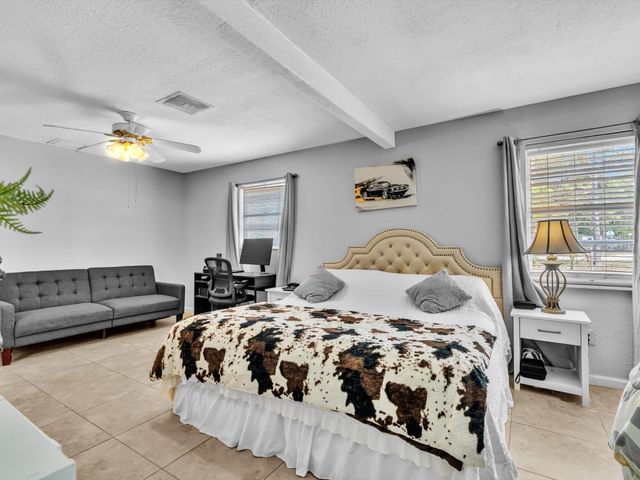 5209 Coconut Boulevard, The Acreage, FL 33411