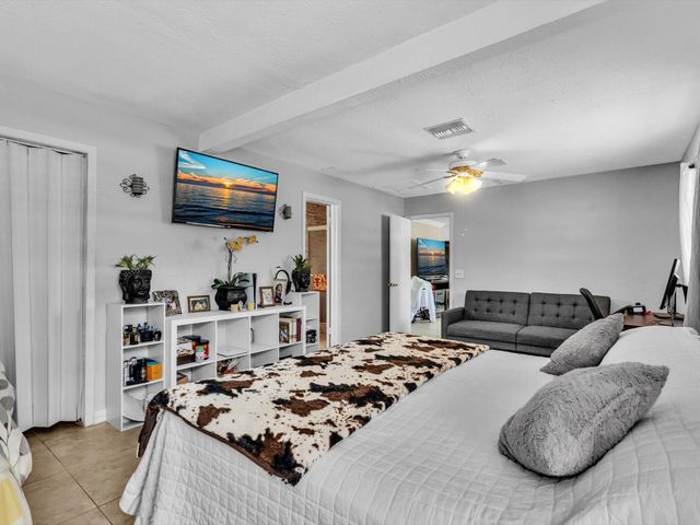 5209 Coconut Boulevard, The Acreage, FL 33411