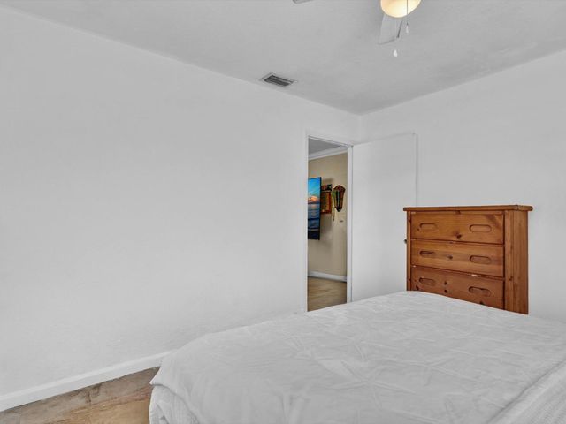 5209 Coconut Boulevard, The Acreage, FL 33411