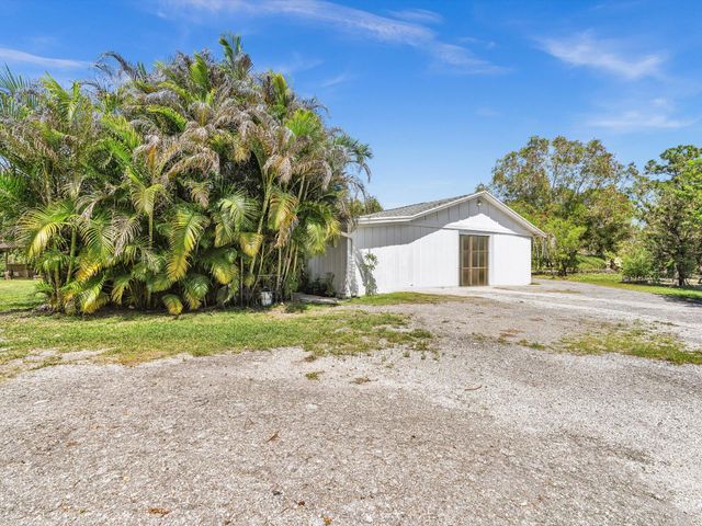 5209 Coconut Boulevard, The Acreage, FL 33411