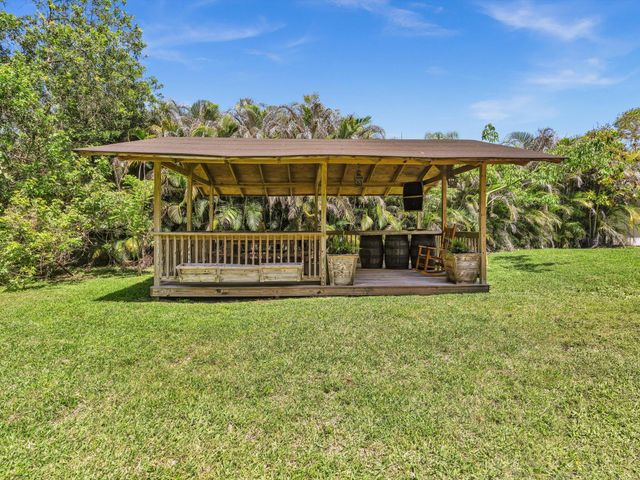 5209 Coconut Boulevard, The Acreage, FL 33411