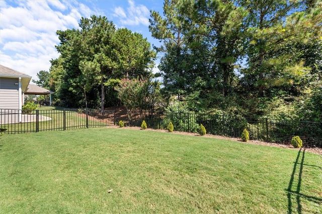 143 Windmill Way, Carrollton, GA 30117